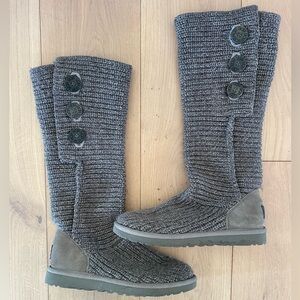 UGG Women's Classic Cardy Winter Boot